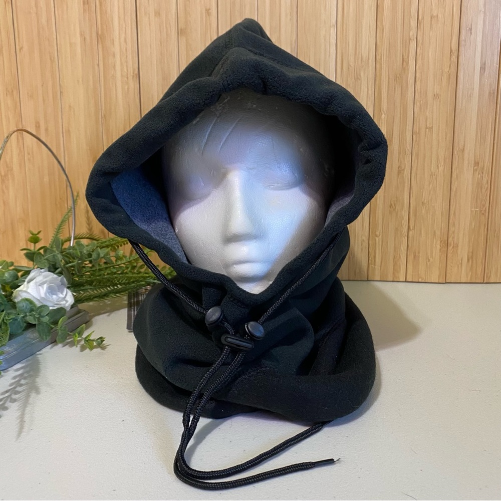 NWT Arctic X 6 In 1 Reversible Fleece Hood Black - One Size